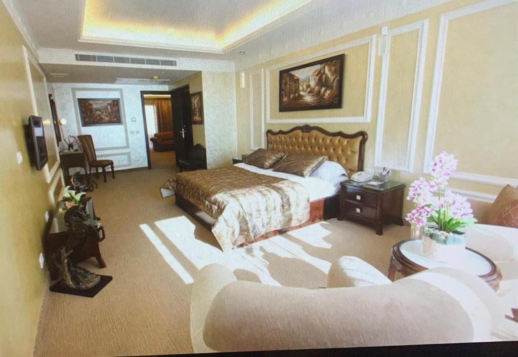 Elite Hotel & Spa Бейрут Екстериор снимка