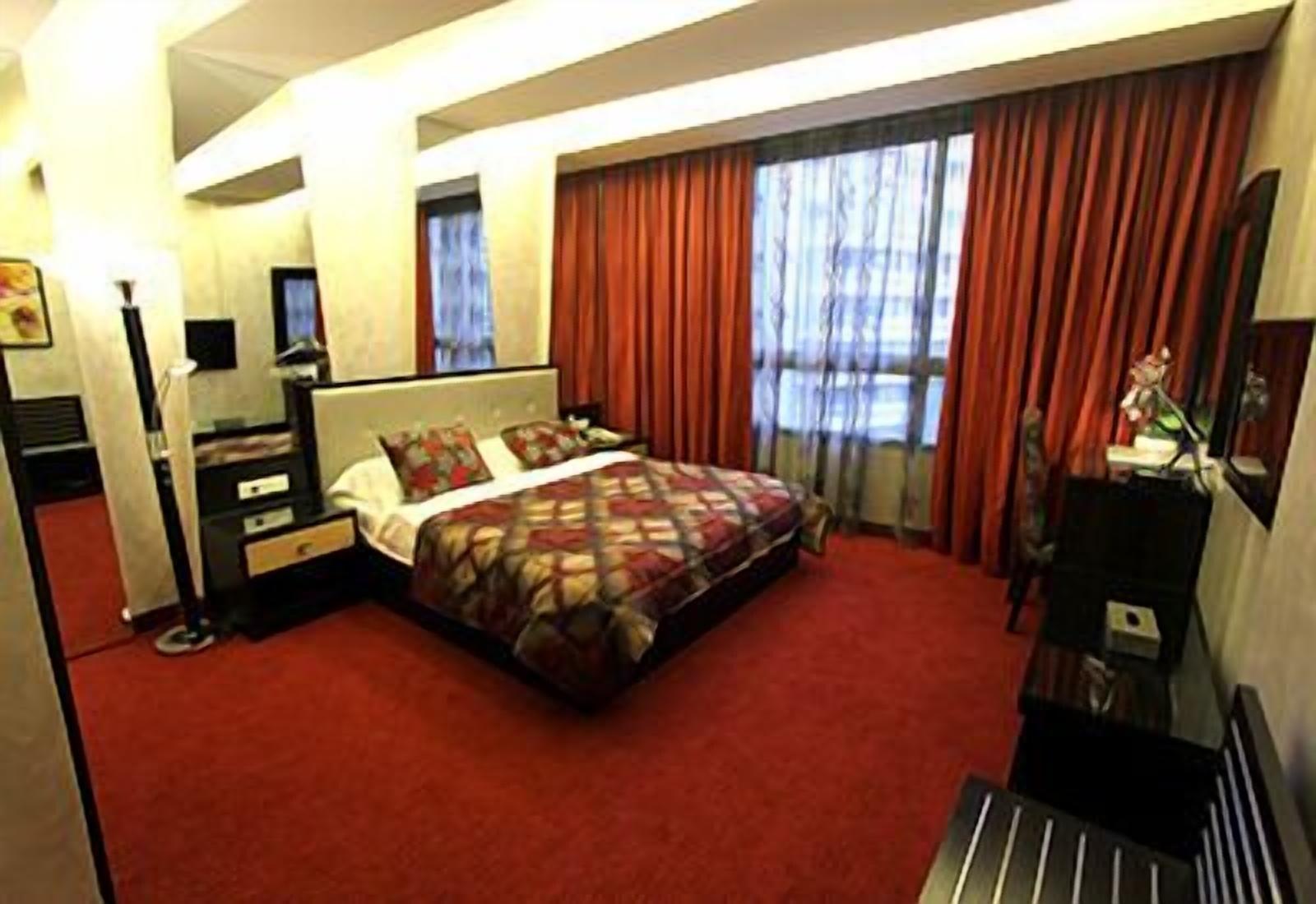 Elite Hotel & Spa Бейрут Екстериор снимка