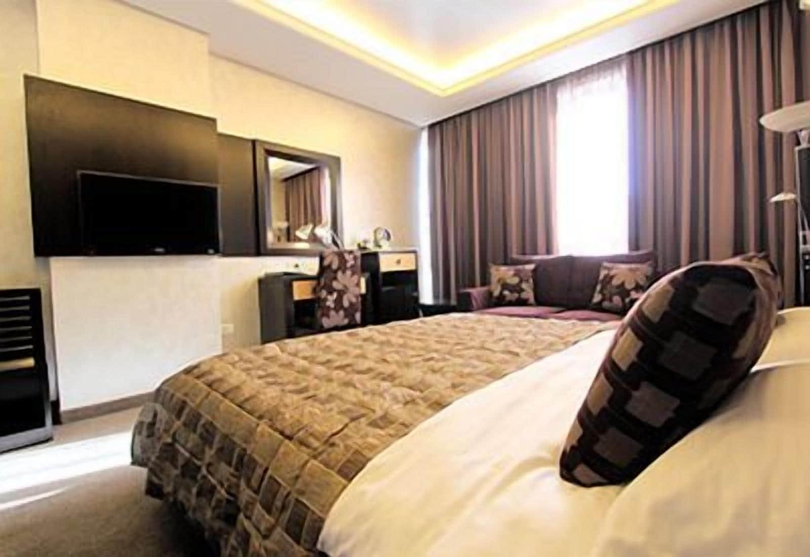 Elite Hotel & Spa Бейрут Екстериор снимка
