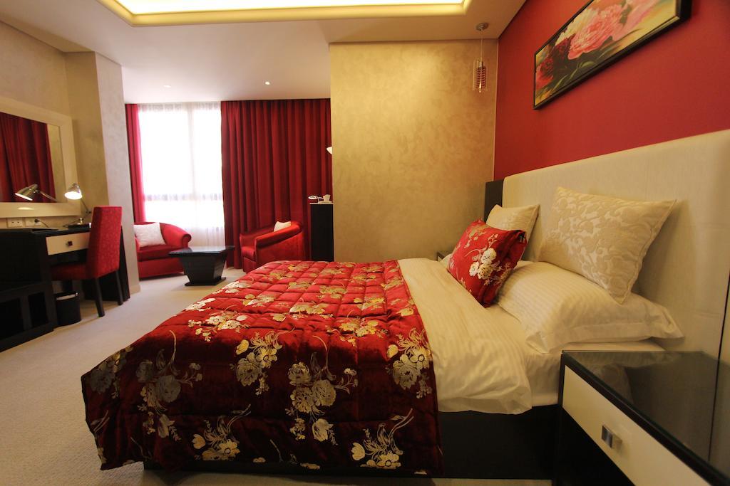 Elite Hotel & Spa Бейрут Екстериор снимка