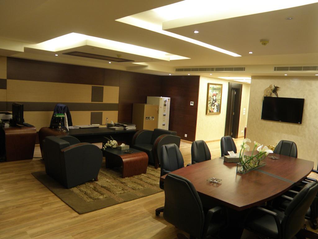 Elite Hotel & Spa Бейрут Екстериор снимка