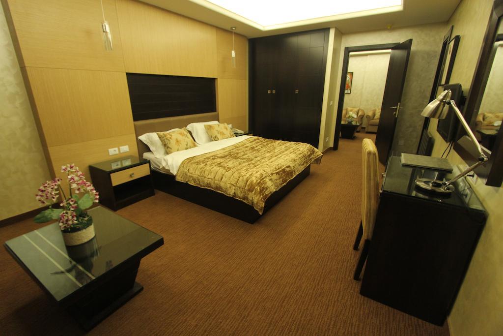 Elite Hotel & Spa Бейрут Стая снимка
