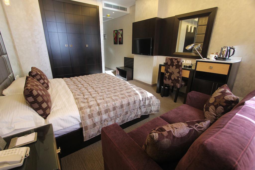 Elite Hotel & Spa Бейрут Стая снимка
